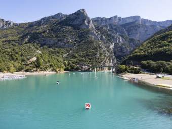 Entrée des Gorges du Verdon - Lac-de-Sainte-Croix - Location de bateau